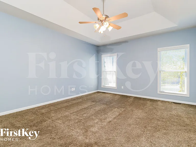 2 Stonecroft Ct — Photo 9