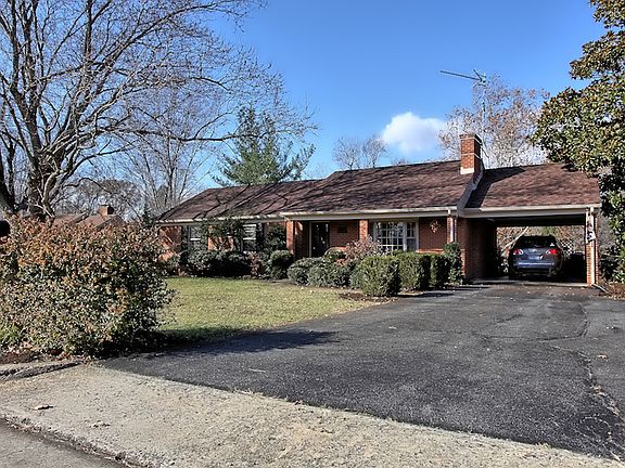 3rd image of 2709 Farmington Pl