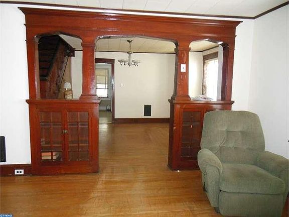 5th image of 406 Madison St