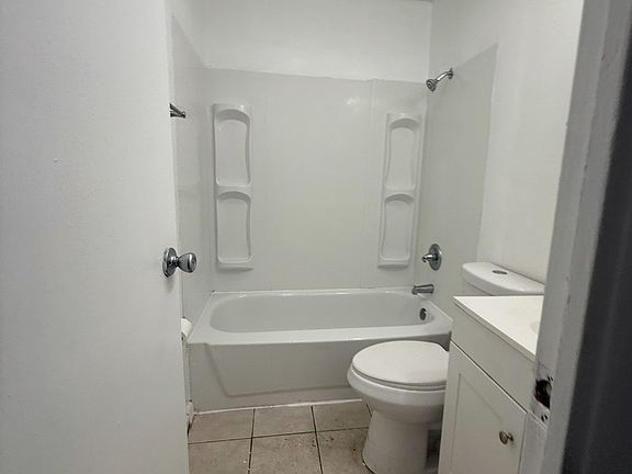 5th image of 4110 Arborcrest Dr