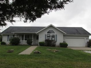 270 Cedar View Ln, Clever, MO 65631