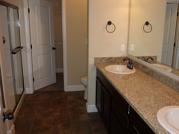 2nd image of 1031 N Grant Ave