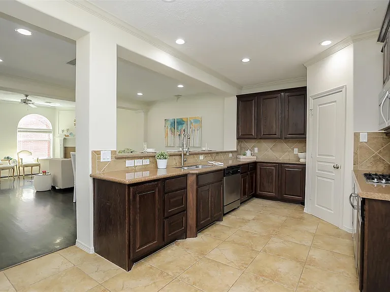 1311 Bingham St #B — Photo 13