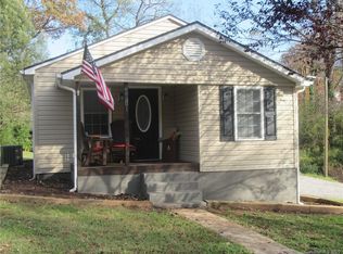 2281 Watts St, Morganton, NC 28655