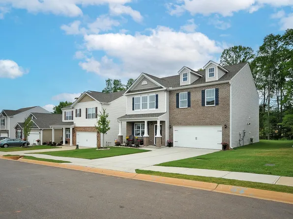 869 Honeybush Dr, Lyman, SC 29365