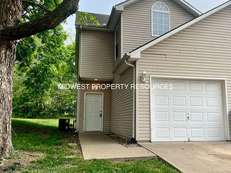 1013A Renee Lynde Dr