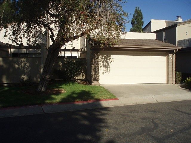 1st image of 8945 Caminito Verano