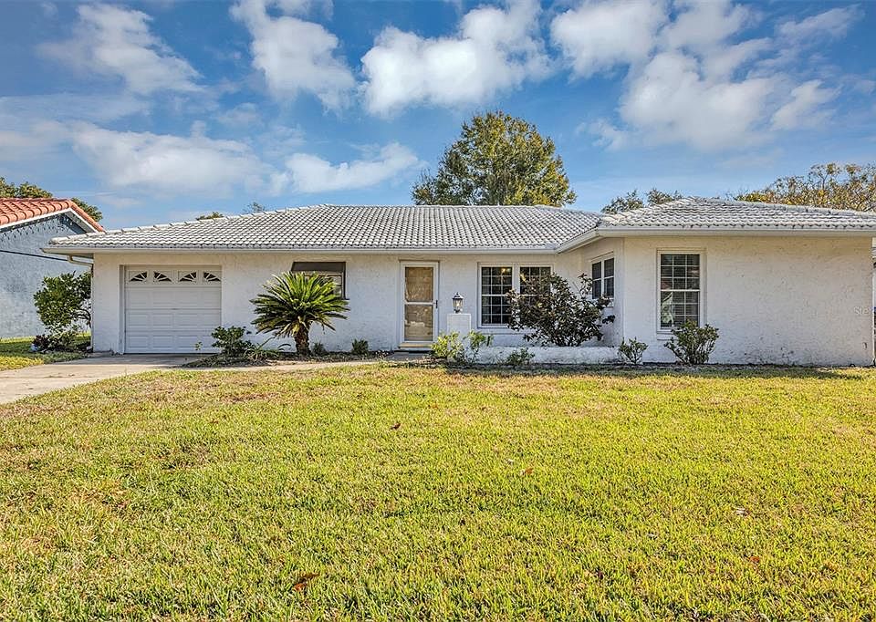 1st image of 10611 Deergrass Ln