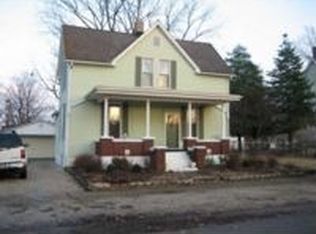 104 N Vine St, Haubstadt, IN 47639
