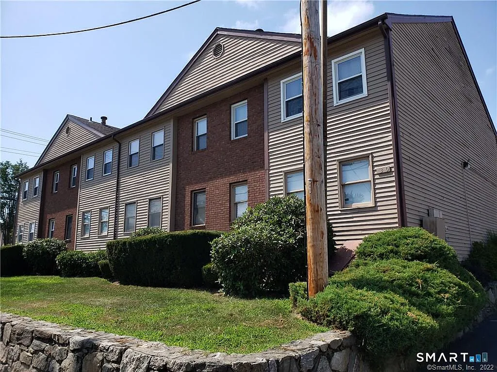 Brooklawn — Photo 3