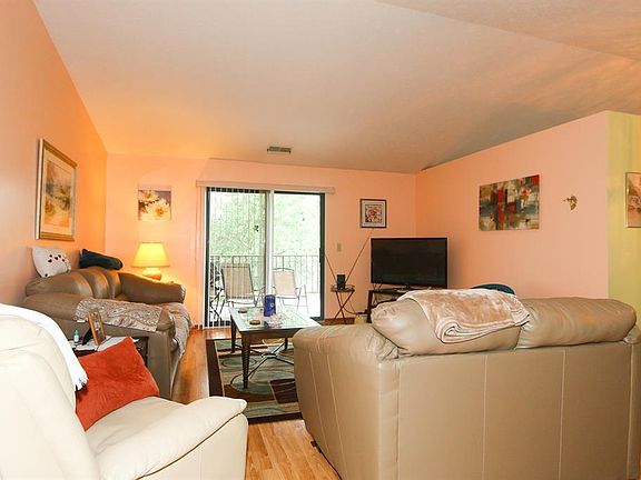 5th image of 4232 Victorian Green Dr Unit 35