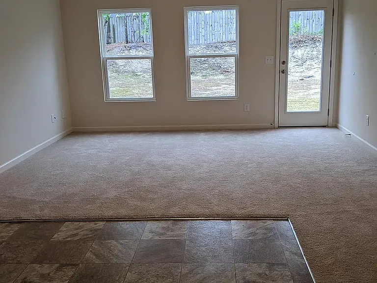 523 Jernigan St — Photo 20