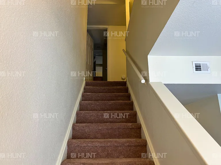 10 Taft Ct — Photo 11