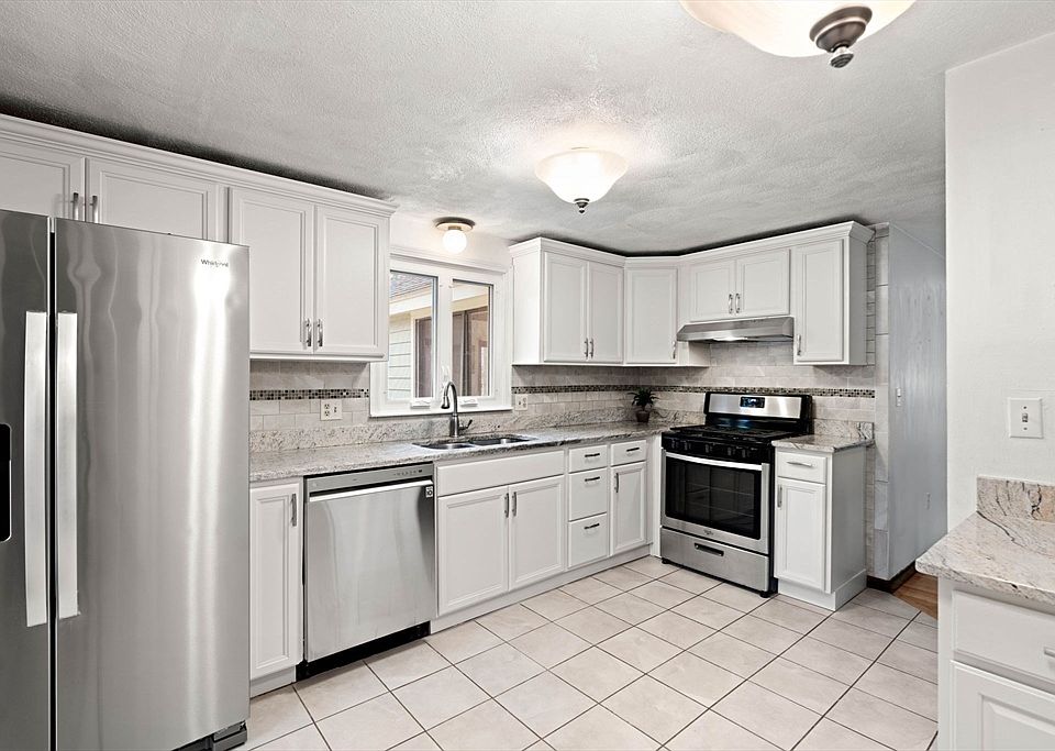 116 Greenwood Rd, Andover, MA 01810 Zillow