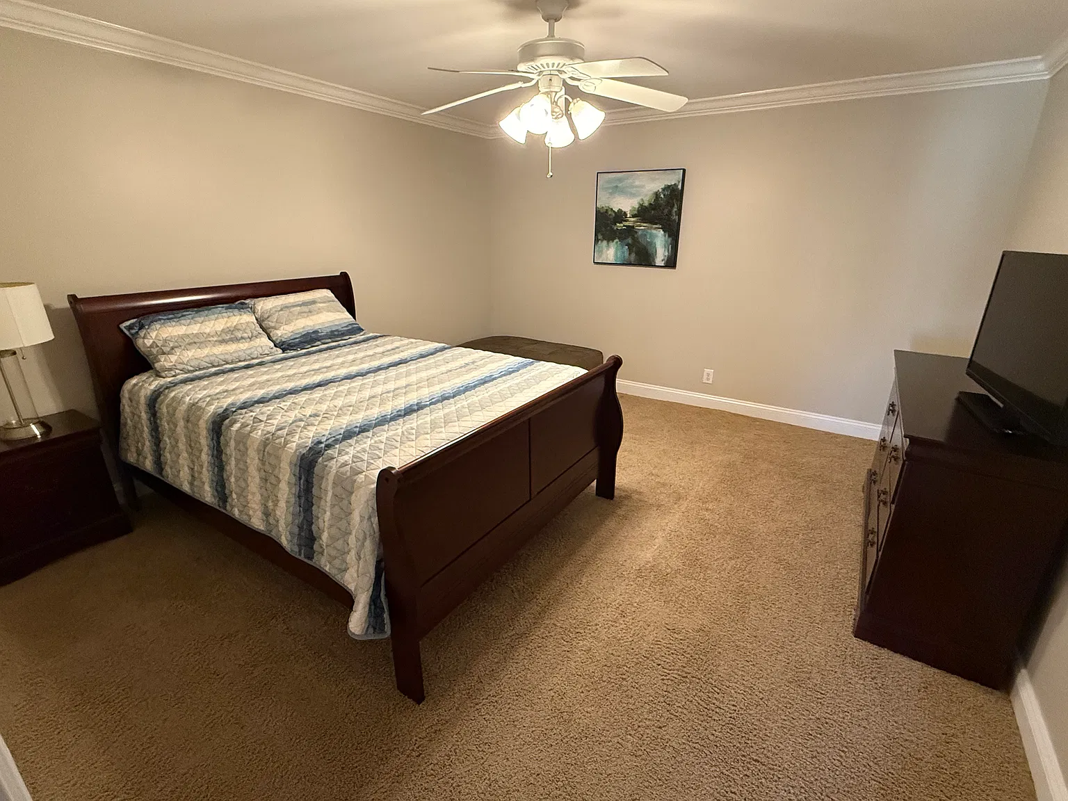 2 bed, 1500 sqft, $1,999 — Photo 3