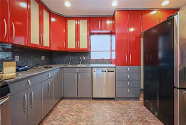 Sold by Momentum Real Estate LLC