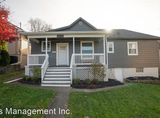 850 7th Ave, Coraopolis, PA 15108