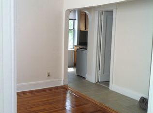 3241 46th St, Astoria, NY 11103