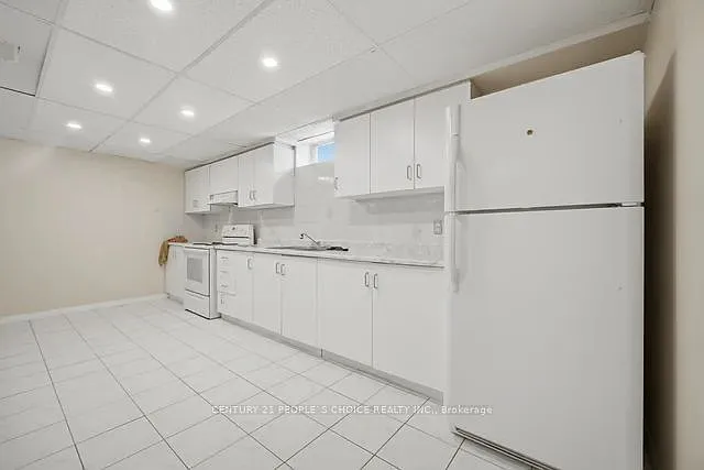 5723 Riverside Pl #BASEMENT — Photo 14