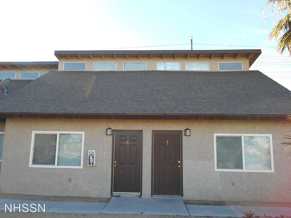 2nd image of 2157 Carroll St #2157