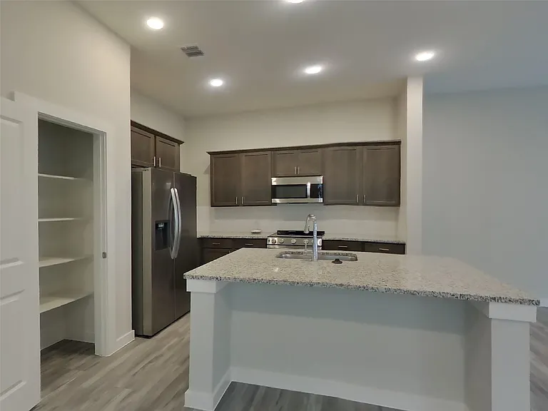 22625 Terazzo Dr — Photo 5