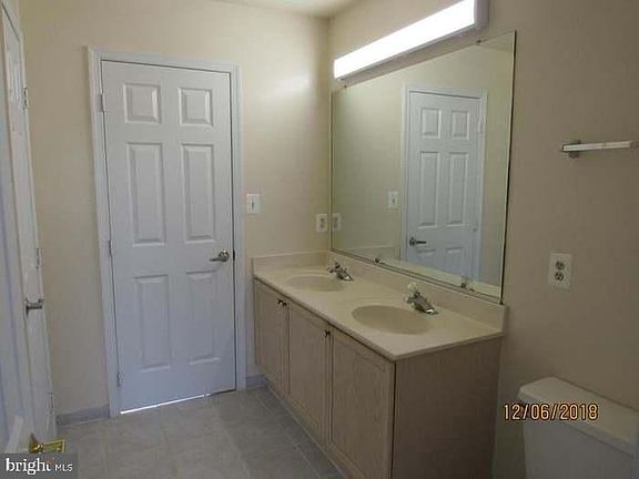 3rd image of 14161 Autumn Cir