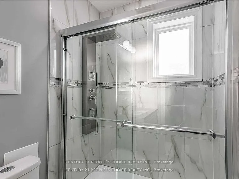 1226 Oxford Ave — Photo 20
