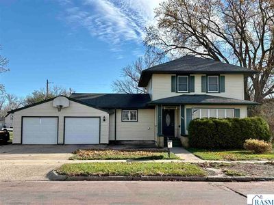 222 Center Ave N, Madelia, MN, 56062