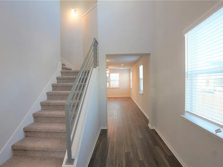 12110 Tolson Dr — Photo 5