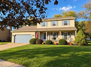 121 Cumberland Ct, Elyria, OH 44035