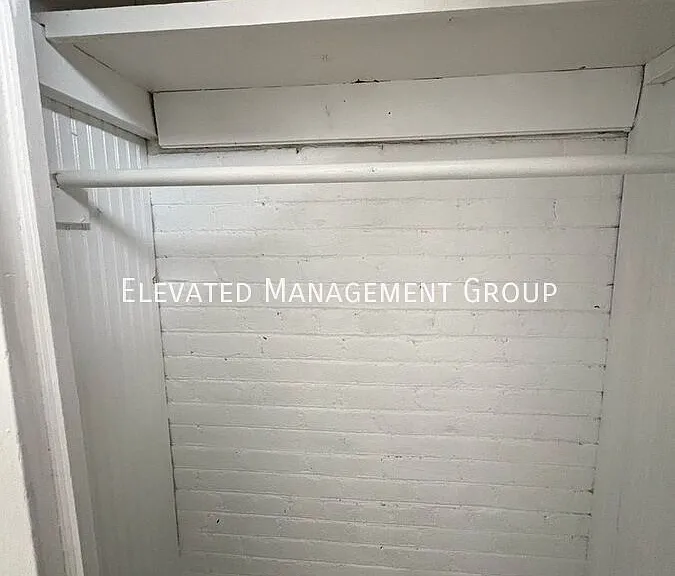 115 Walter St NE #3 — Photo 5