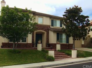 1013 S Summer Breeze Ln, Anaheim, CA 92808
