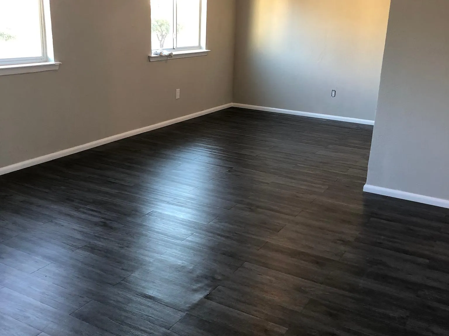 2 bed, 740 sqft, $850 — Photo 1