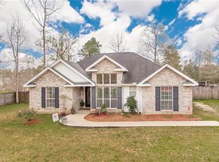 693 Magnolia Rd, Bogalusa, LA 70427