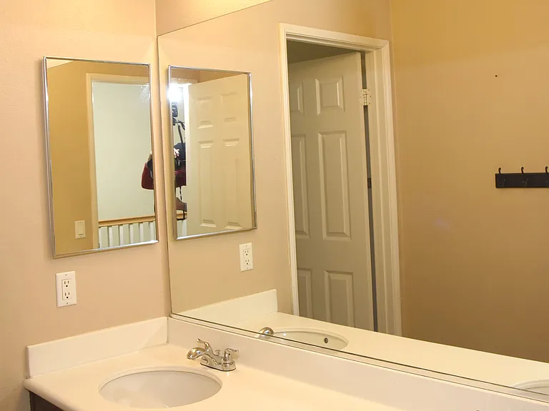 45236 Escalon St — Photo 14