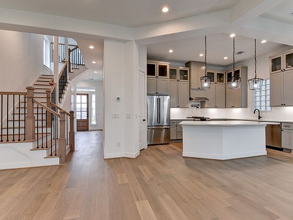 4th image of 3507 Bridgewater Oaks Ln