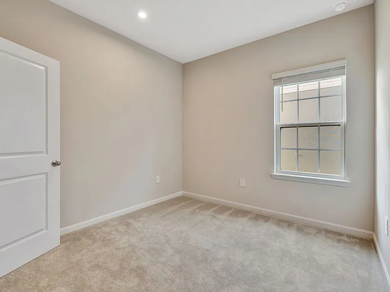 4525 Pippin Ln — Photo 13