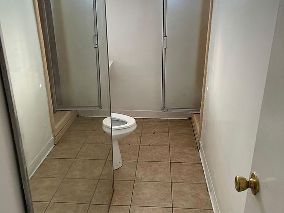 4th image of 10207 England Ave APT 1