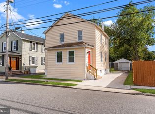 1043 Penn Line Rd, Paulsboro, NJ 08066