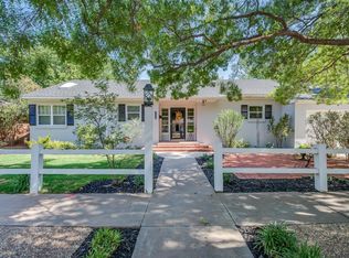 1135 W Lubbock St, Slaton, TX 79364