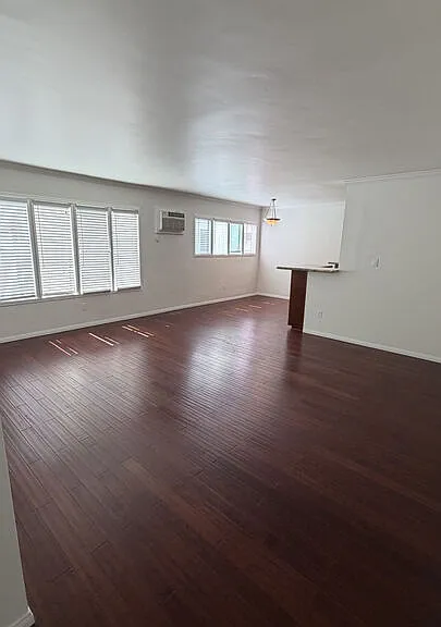 960 Larrabee St #126 — Photo 5