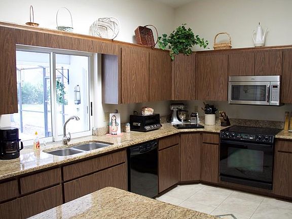 5th image of 7117 Hileman Dr W