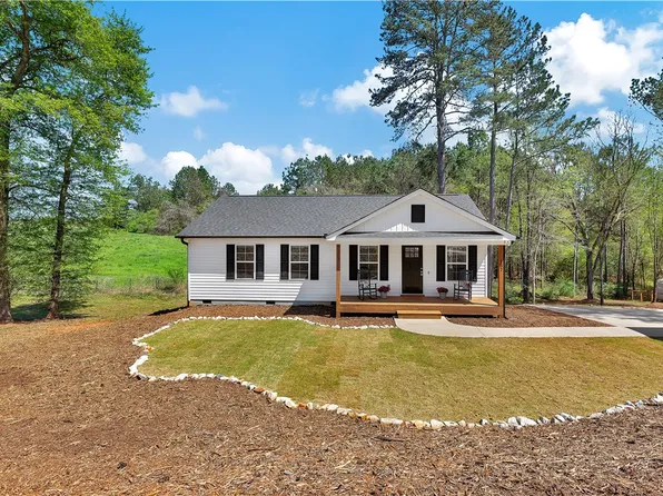 187 Crystal Ln, Walhalla, SC 29691