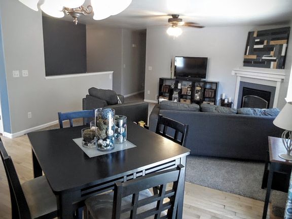 4th image of 3128 Cody Ave