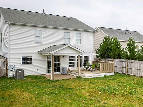 3rd image of 614 Magna Dr