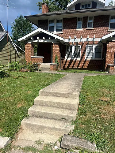 814 N Washington St Photo 1
