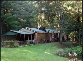 2555 Little Rockcastle Rd, Inez, KY 41224