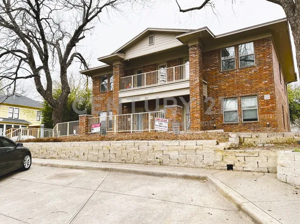 420 W Franklin St APT 10, Waxahachie, TX 75165