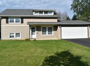 7038 Chestnut St, Hanover Park, IL 60133