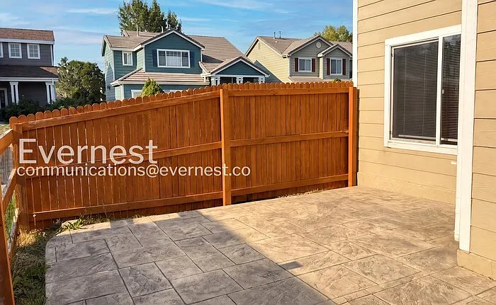 1121 Fenwick Dr — Photo 25